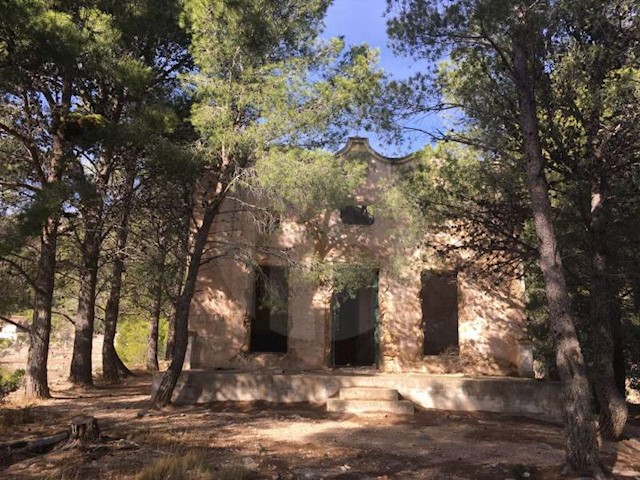 Finca/Landehus til salg i Alfara de Carles - € 179.000 (Ref: 3731021)