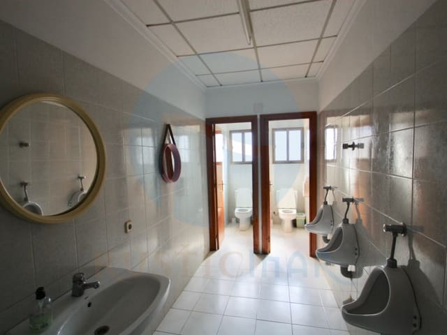 Local Comercial en Deltebre en venta - 300.000 € (Ref: 7041006)