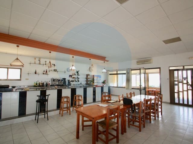 Local Comercial en Deltebre en venta - 300.000 € (Ref: 7041006)