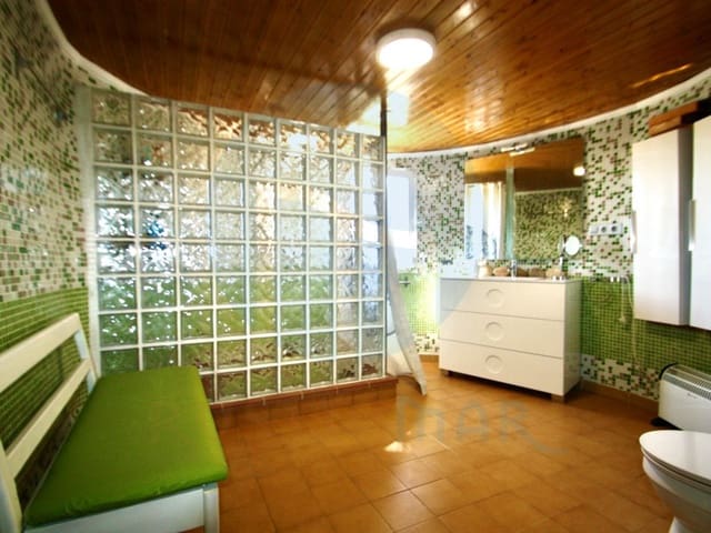 8 bedroom Finca/Country House for sale in Camarles - € 996,000 (Ref: 8298366)