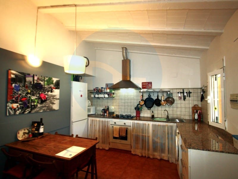 2 soveværelse Finca/Landehus til salg i Alfara de Carles - € 160.000 (Ref: 8929109)