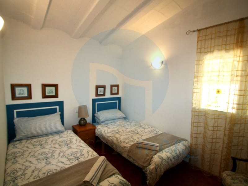 2 soveværelse Finca/Landehus til salg i Alfara de Carles - € 160.000 (Ref: 8929109)