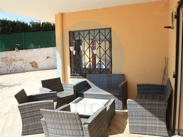 4 slaapkamer Villa te koop in L'Ampolla met garage - € 520.000 (Ref: 8994843)