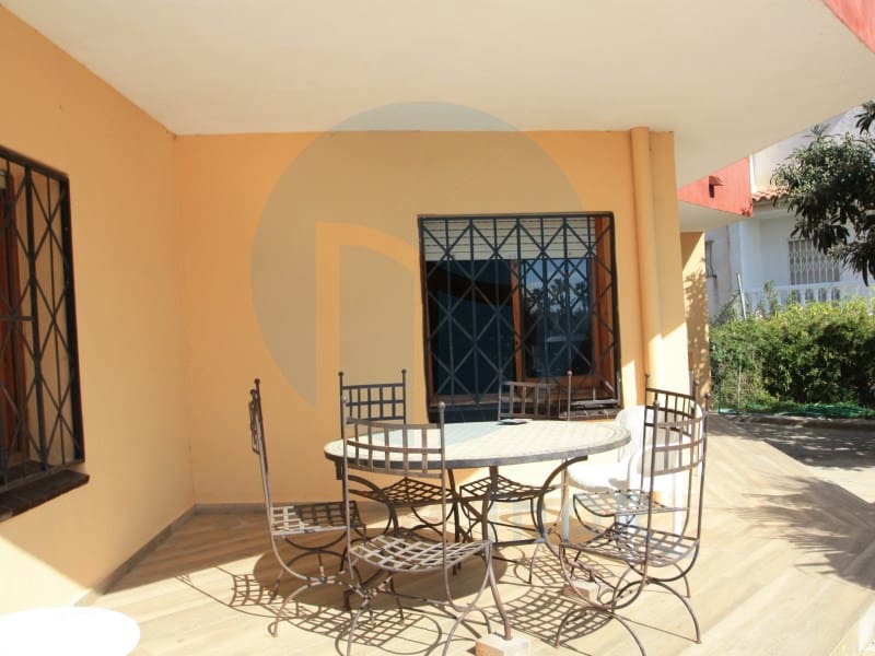 4 bedroom Villa for sale in L'Ampolla with garage - € 520,000 (Ref: 8994843)