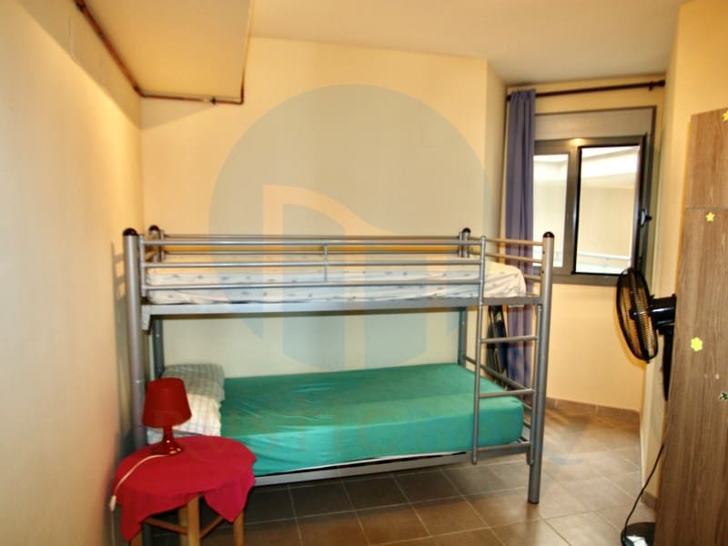 3 bedroom Apartment for sale in L'Ampolla with garage - € 180,000 (Ref: 9156143)