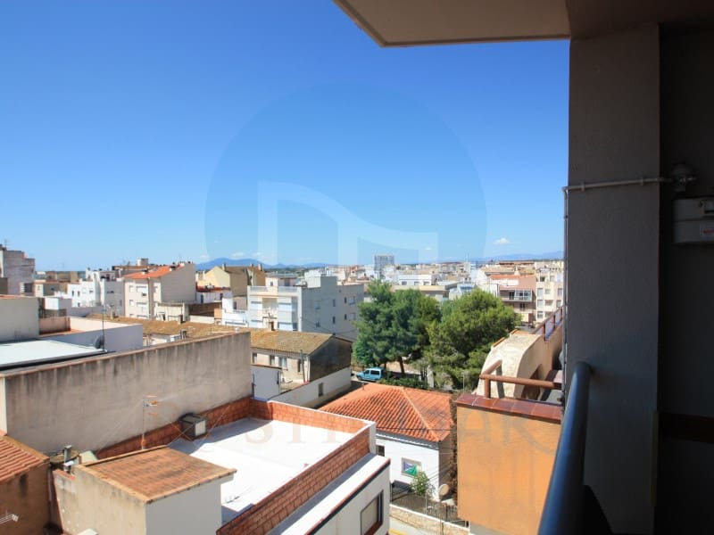 3 bedroom Apartment for sale in L'Ampolla with garage - € 180,000 (Ref: 9156143)