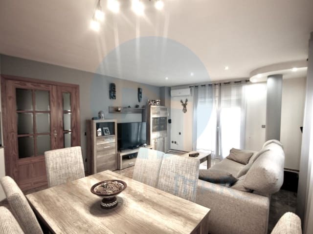 3 soveværelse Rækkehus til salg i Sant Jaume d'Enveja - € 240.000 (Ref: 9729298)