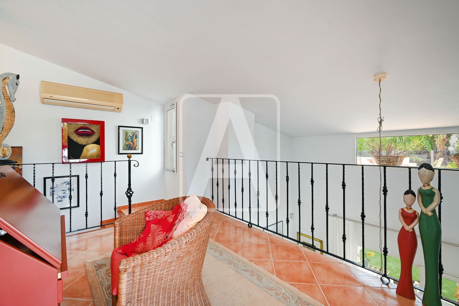 4 bedroom Villa for sale in Benissa with pool garage - € 925,000 (Ref: 10014157)