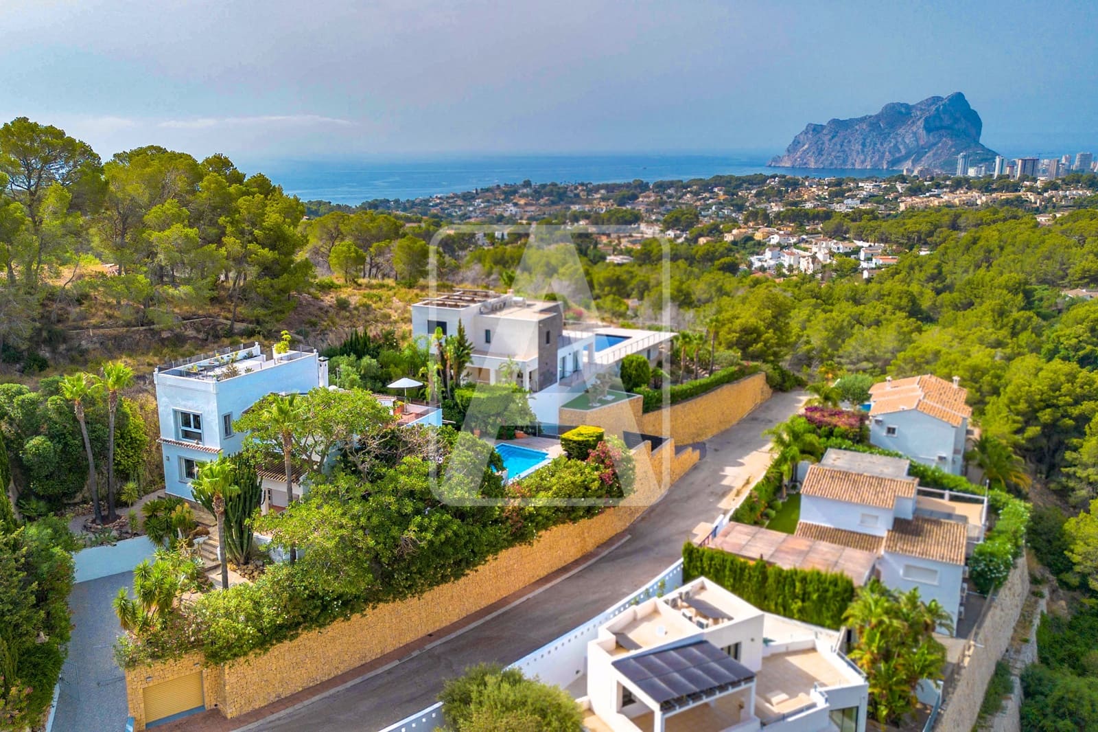4 bedroom Villa for sale in Benissa with pool garage - € 925,000 (Ref: 10014157)
