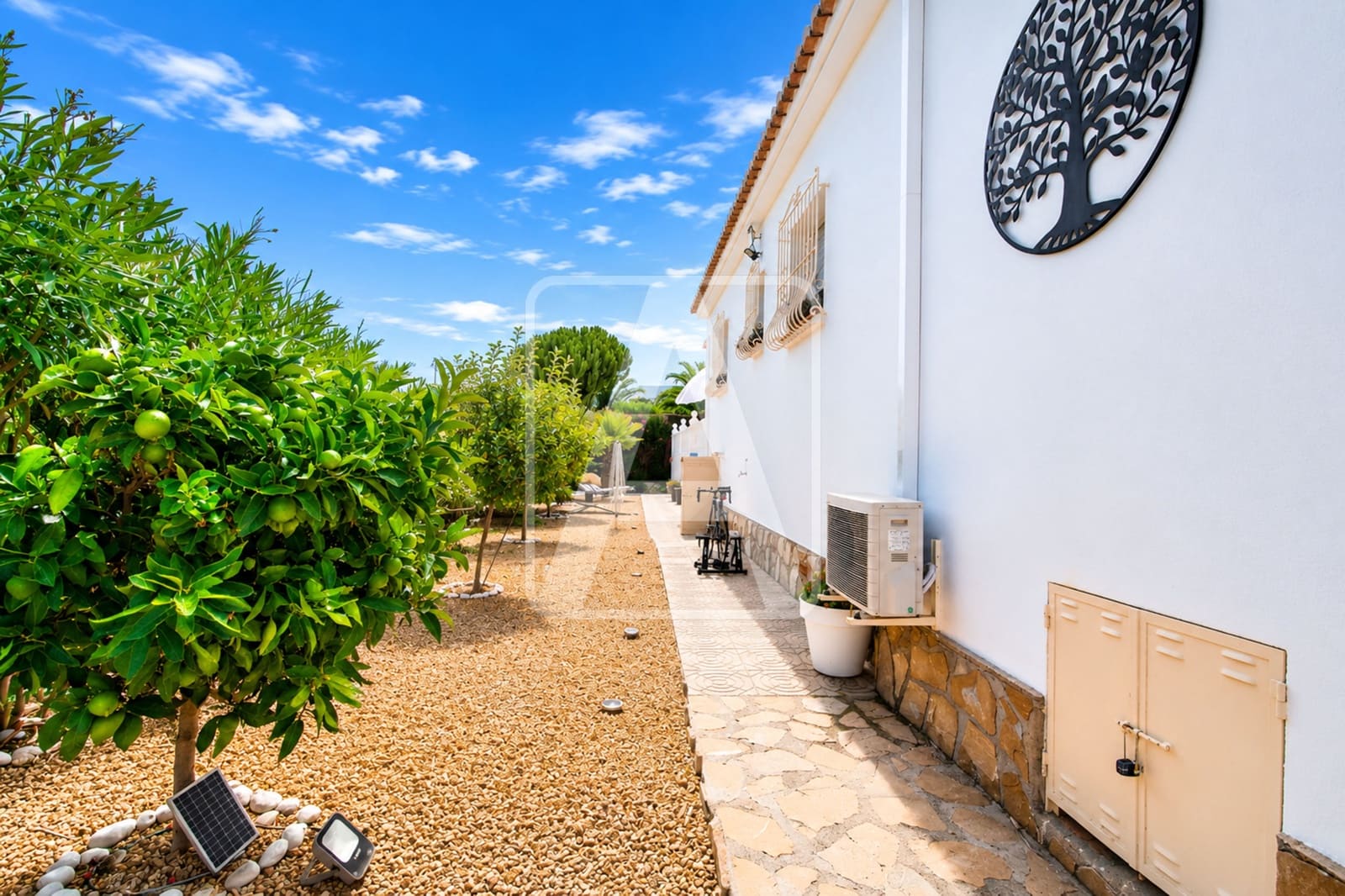 3 bedroom Villa for sale in Benissa with pool garage - € 597,000 (Ref: 10014158)