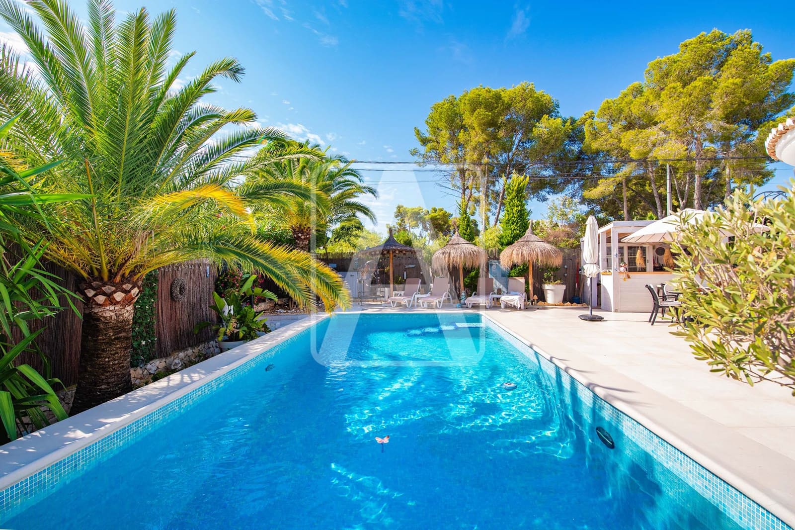 3 bedroom Villa for sale in Benissa with pool garage - € 597,000 (Ref: 10014158)