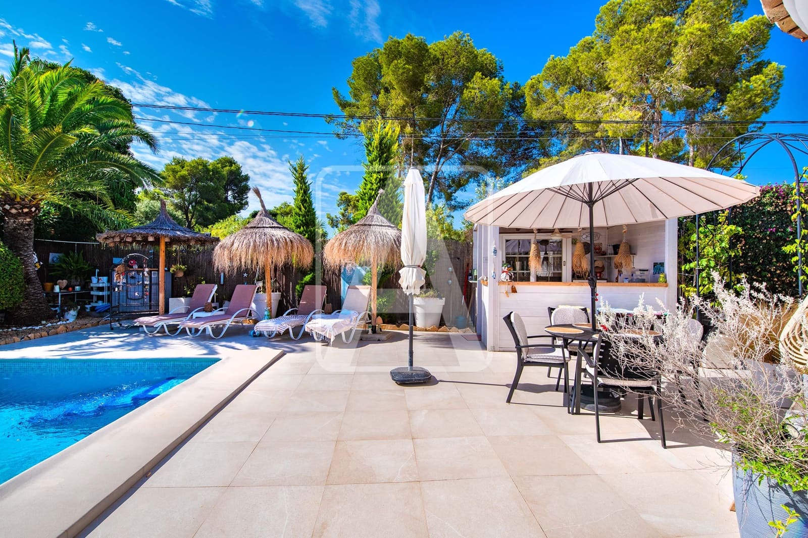 3 bedroom Villa for sale in Benissa with pool garage - € 597,000 (Ref: 10014158)