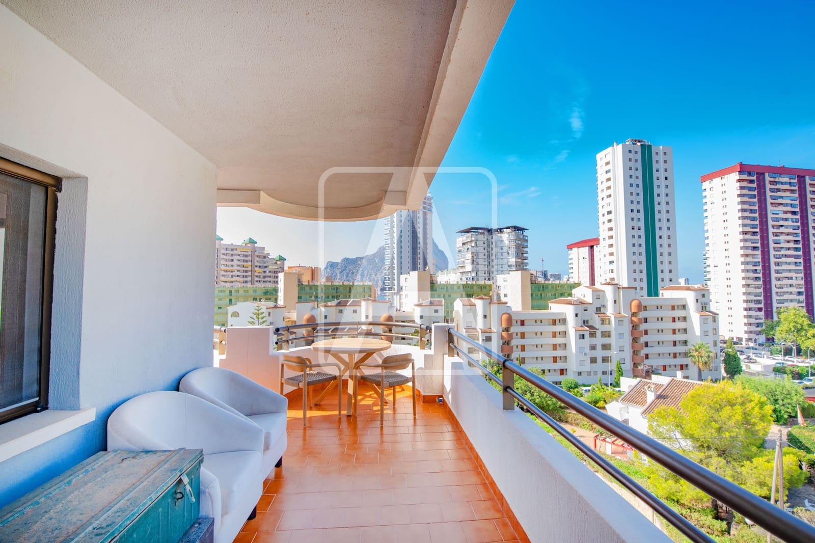 1 Zimmer Apartment zu verkaufen in Calpe / Calp mit Pool Garage - 170.000 € (Ref: 10014160)