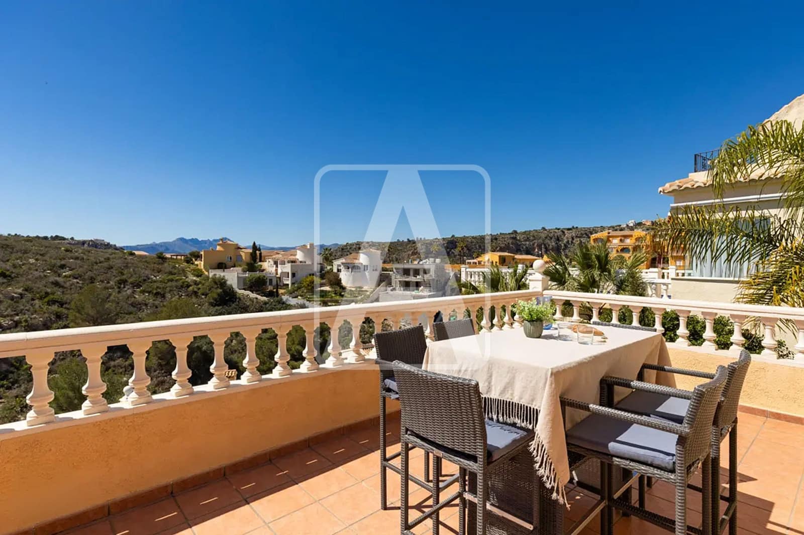 3 camera da letto Villa in vendita in Cumbre del Sol con piscina garage - 599.000 € (Rif: 10016869)
