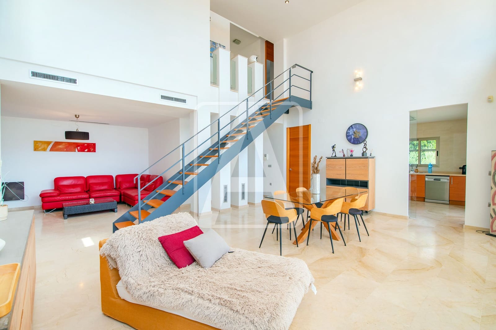 5 bedroom Villa for sale in Calpe / Calp with pool garage - € 1,250,000 (Ref: 10016871)