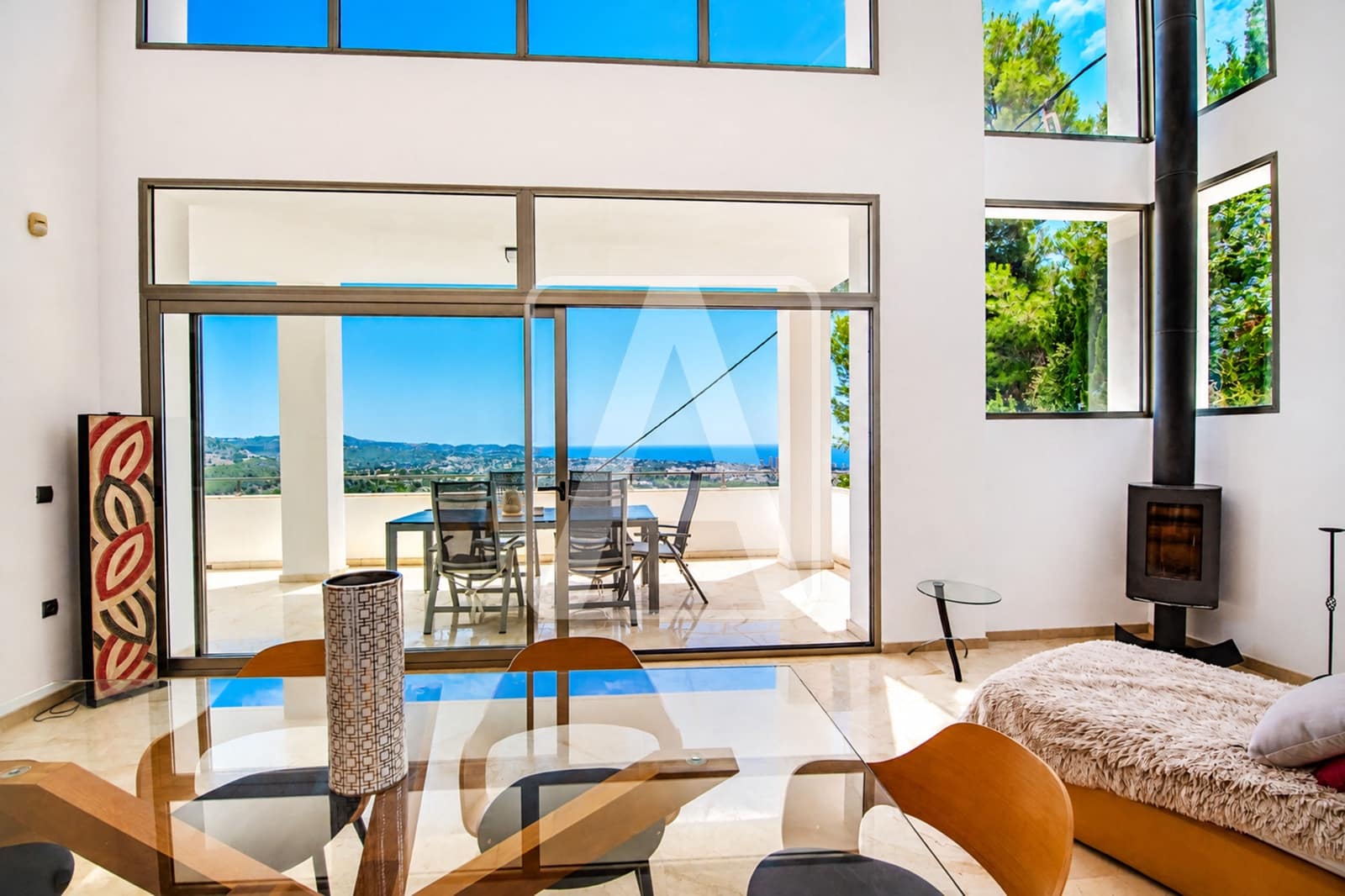 5 bedroom Villa for sale in Calpe / Calp with pool garage - € 1,250,000 (Ref: 10016871)