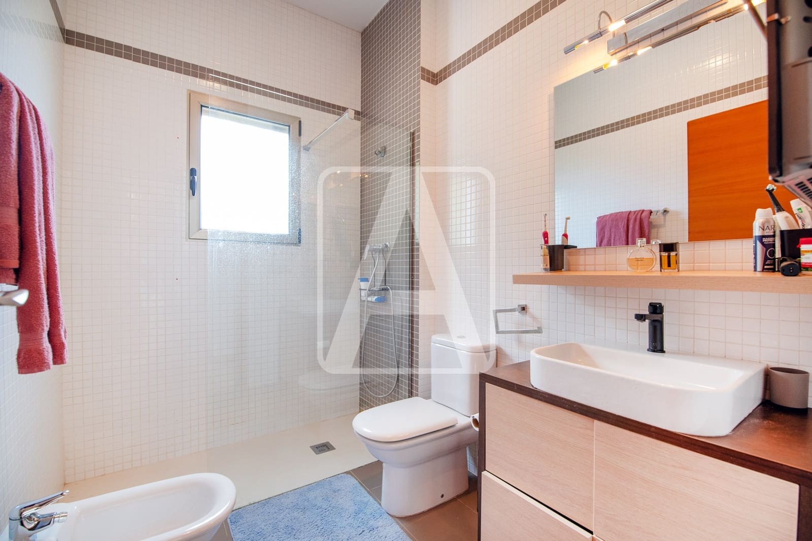 5 bedroom Villa for sale in Calpe / Calp with pool garage - € 1,250,000 (Ref: 10016871)