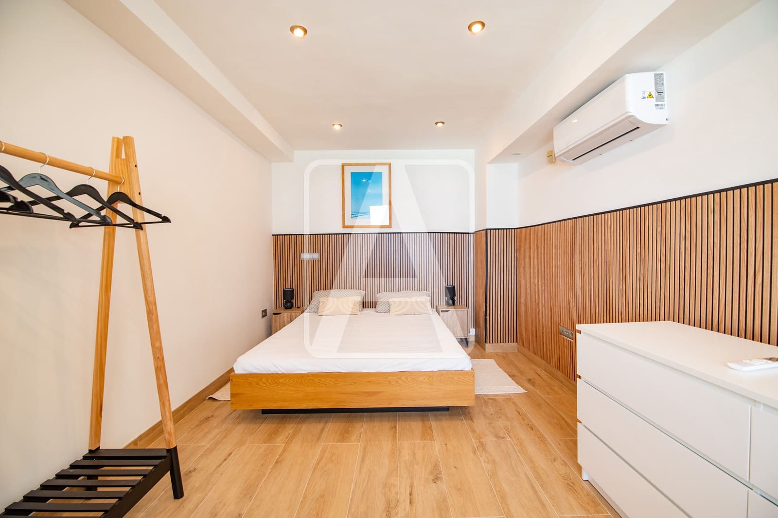 5 bedroom Villa for sale in Calpe / Calp with pool garage - € 1,250,000 (Ref: 10016871)