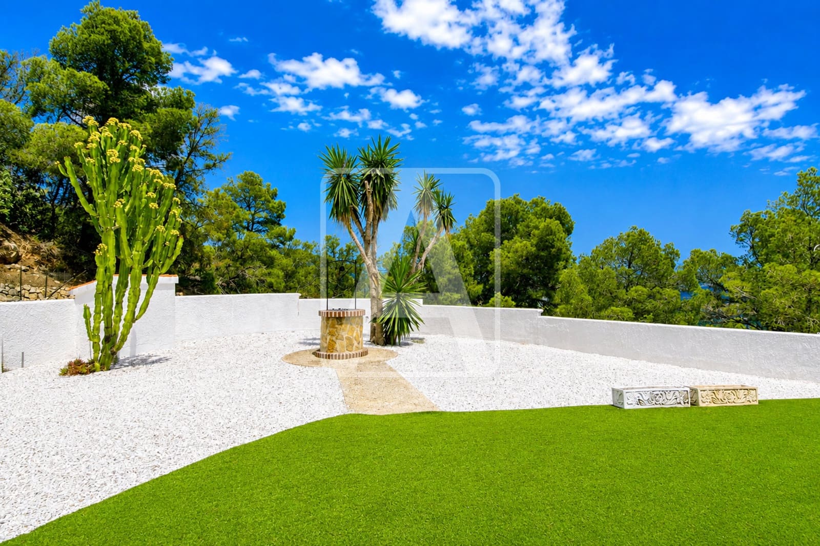 3 bedroom Villa for sale in Calpe / Calp with pool garage - € 699,000 (Ref: 10016872)