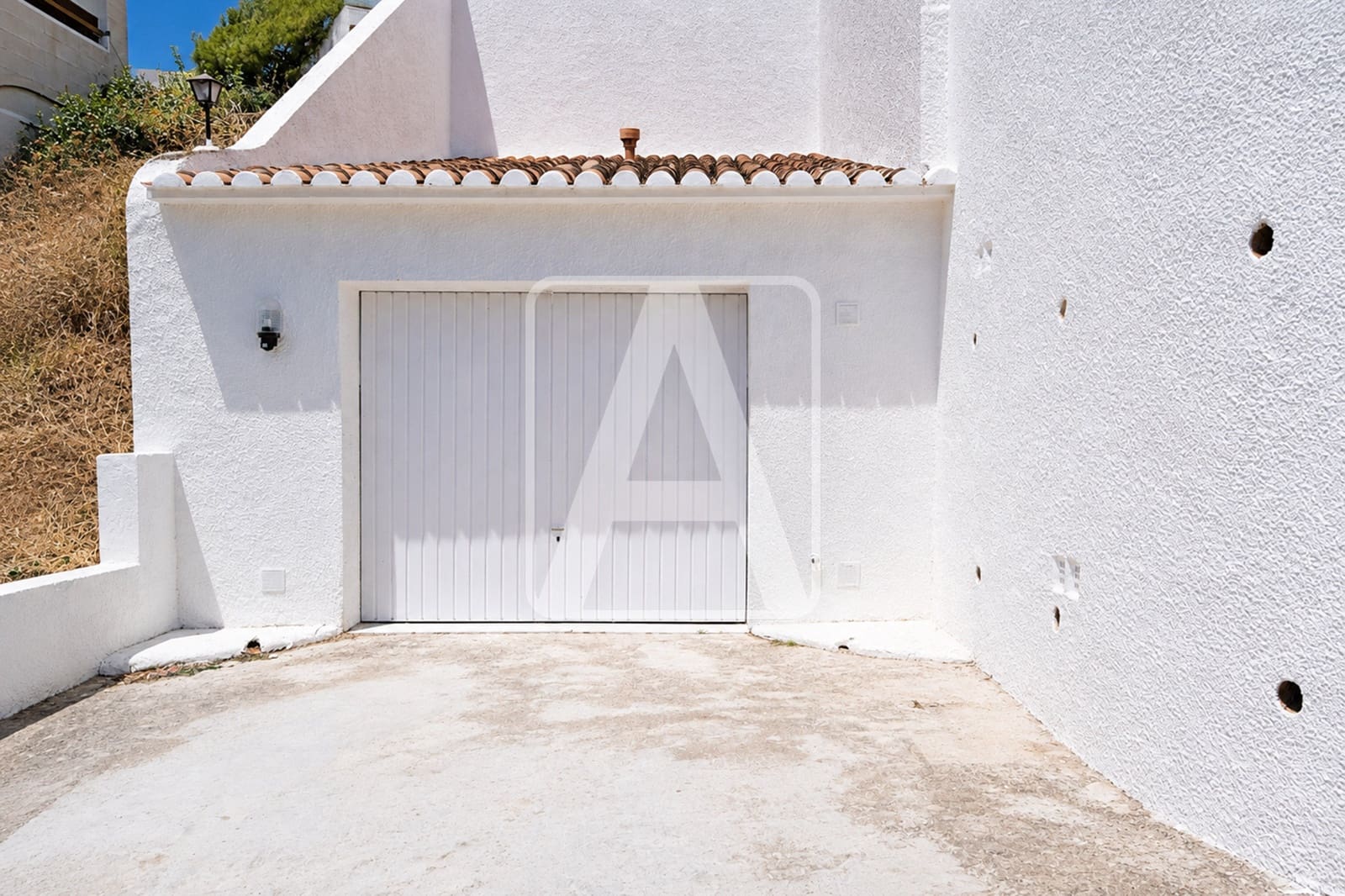 3 bedroom Villa for sale in Calpe / Calp with pool garage - € 699,000 (Ref: 10016872)