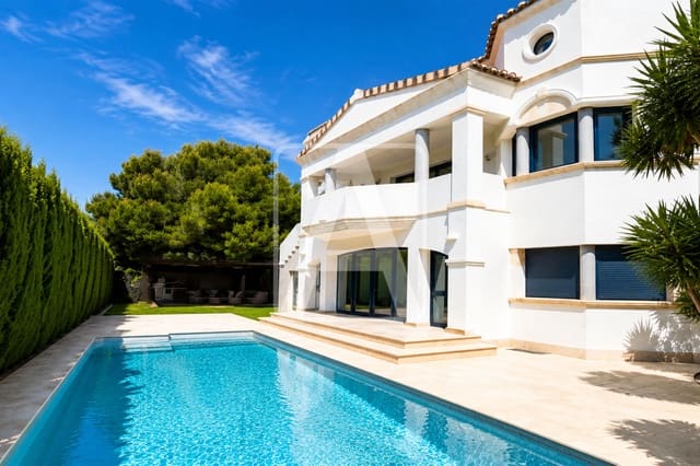 4 chambre Villa/Maison à vendre à Calpe / Calp avec piscine garage - 1 250 000 € (Ref: 10021589)