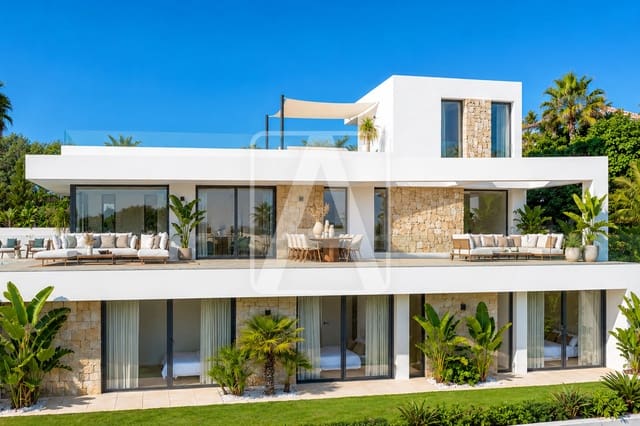 3 slaapkamer Villa te koop in Calpe / Calp met zwembad garage - € 1.360.000 (Ref: 10024925)
