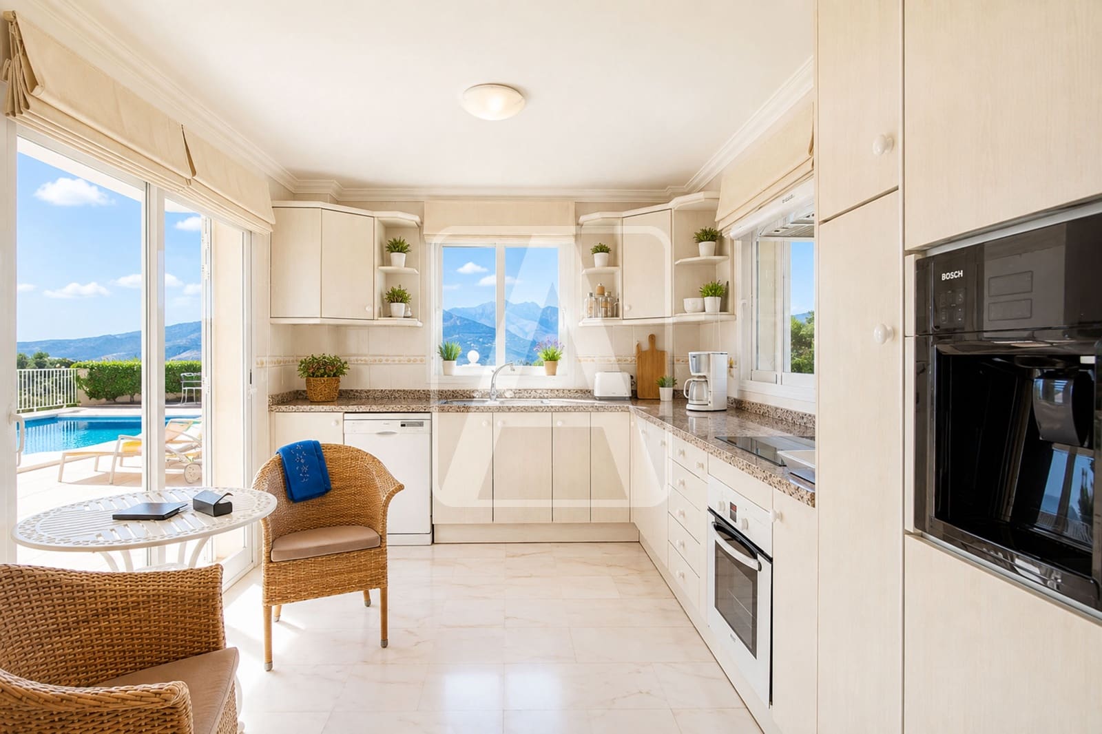 3 chambre Villa/Maison à vendre à Calpe / Calp avec garage - 849 000 € (Ref: 10024926)