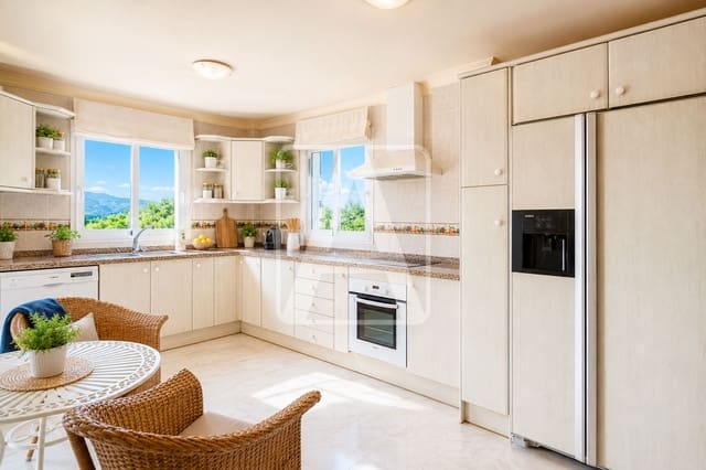 3 chambre Villa/Maison à vendre à Calpe / Calp avec garage - 849 000 € (Ref: 10024926)