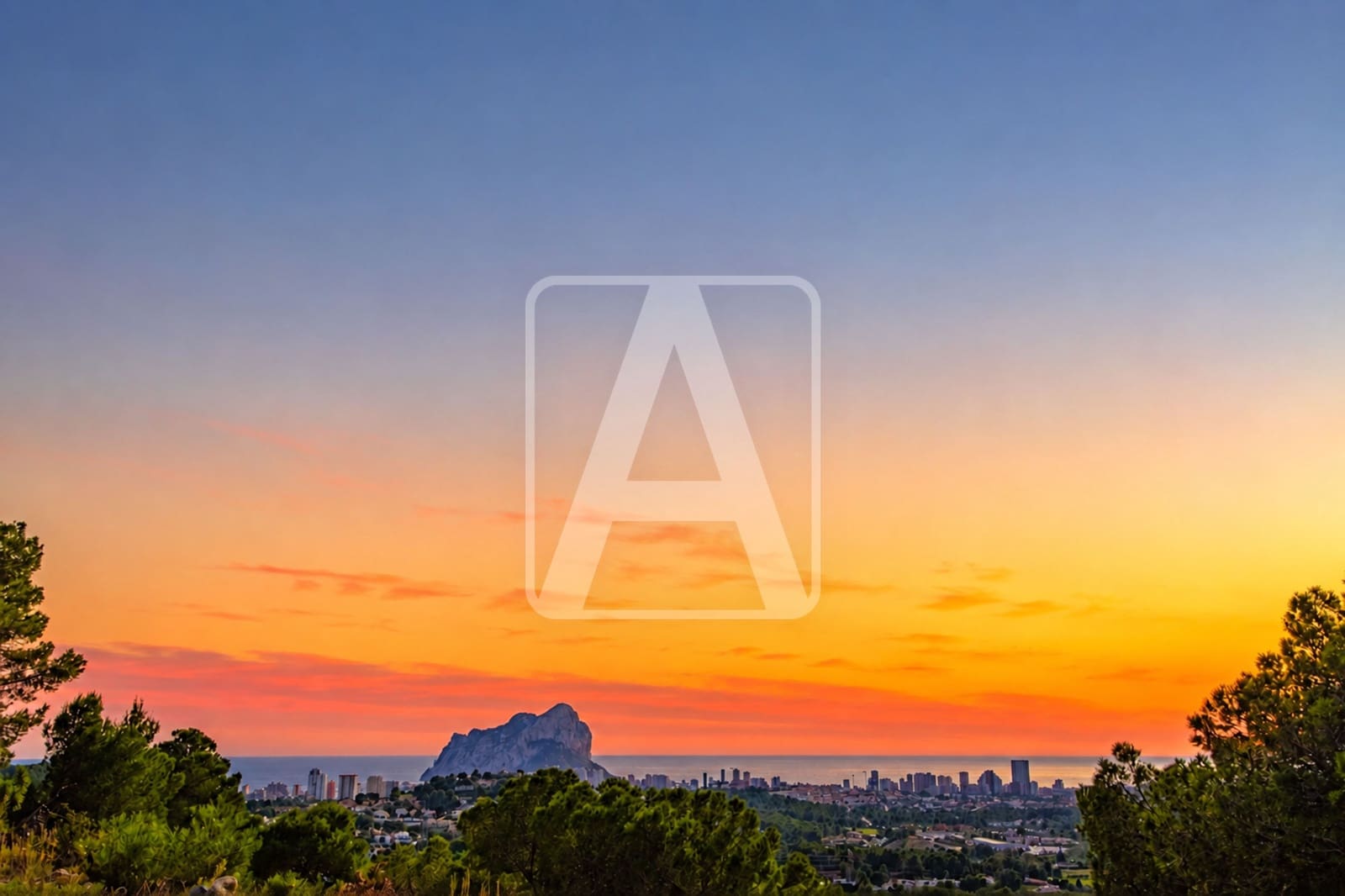 3 chambre Villa/Maison à vendre à Calpe / Calp avec garage - 849 000 € (Ref: 10024926)