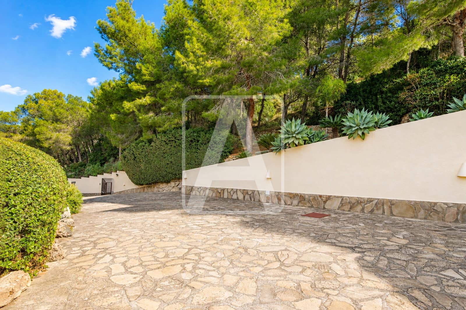 3 chambre Villa/Maison à vendre à Calpe / Calp avec garage - 849 000 € (Ref: 10024926)