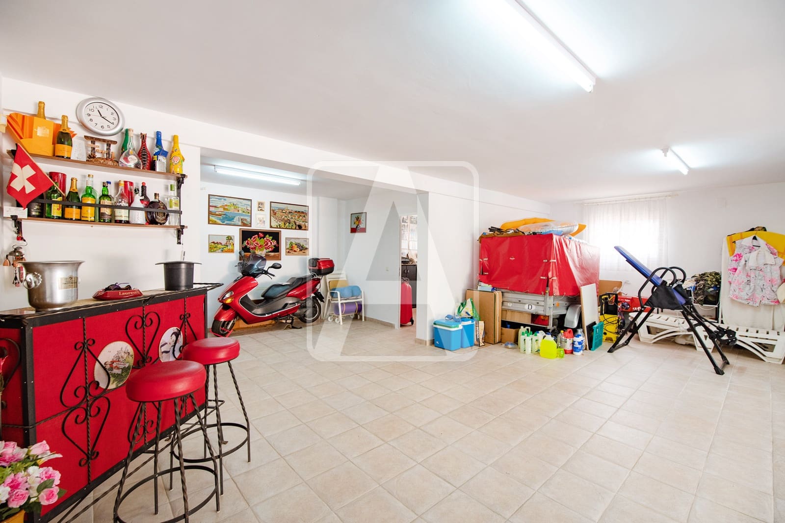 5 makuuhuone Huvila myytävänä paikassa Calpe / Calp mukana uima-altaan 
autotalli - 1 100 000 € (Ref: 10033357)