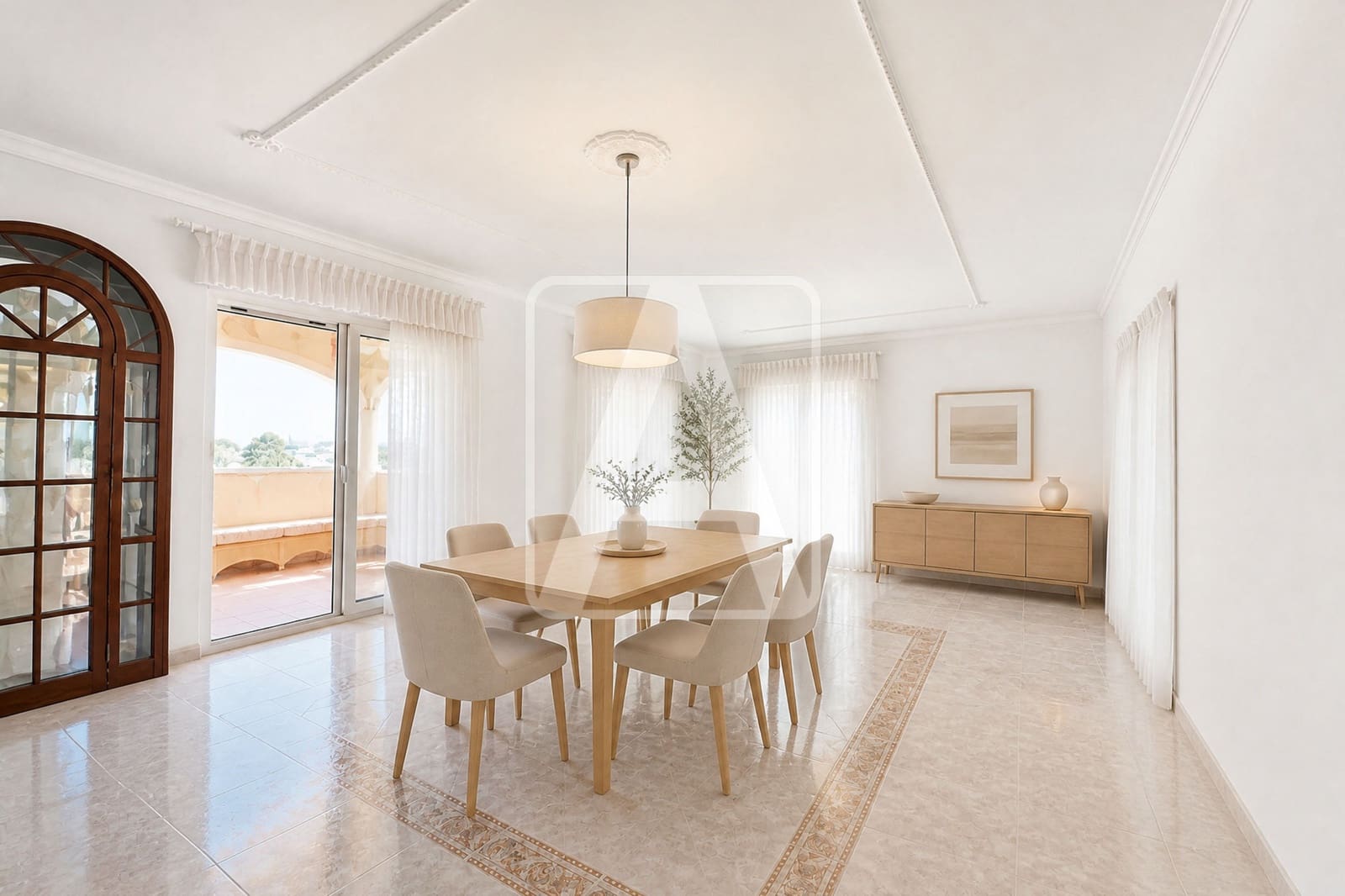 5 bedroom Villa for sale in Calpe / Calp with pool garage - € 1,100,000 (Ref: 10033357)