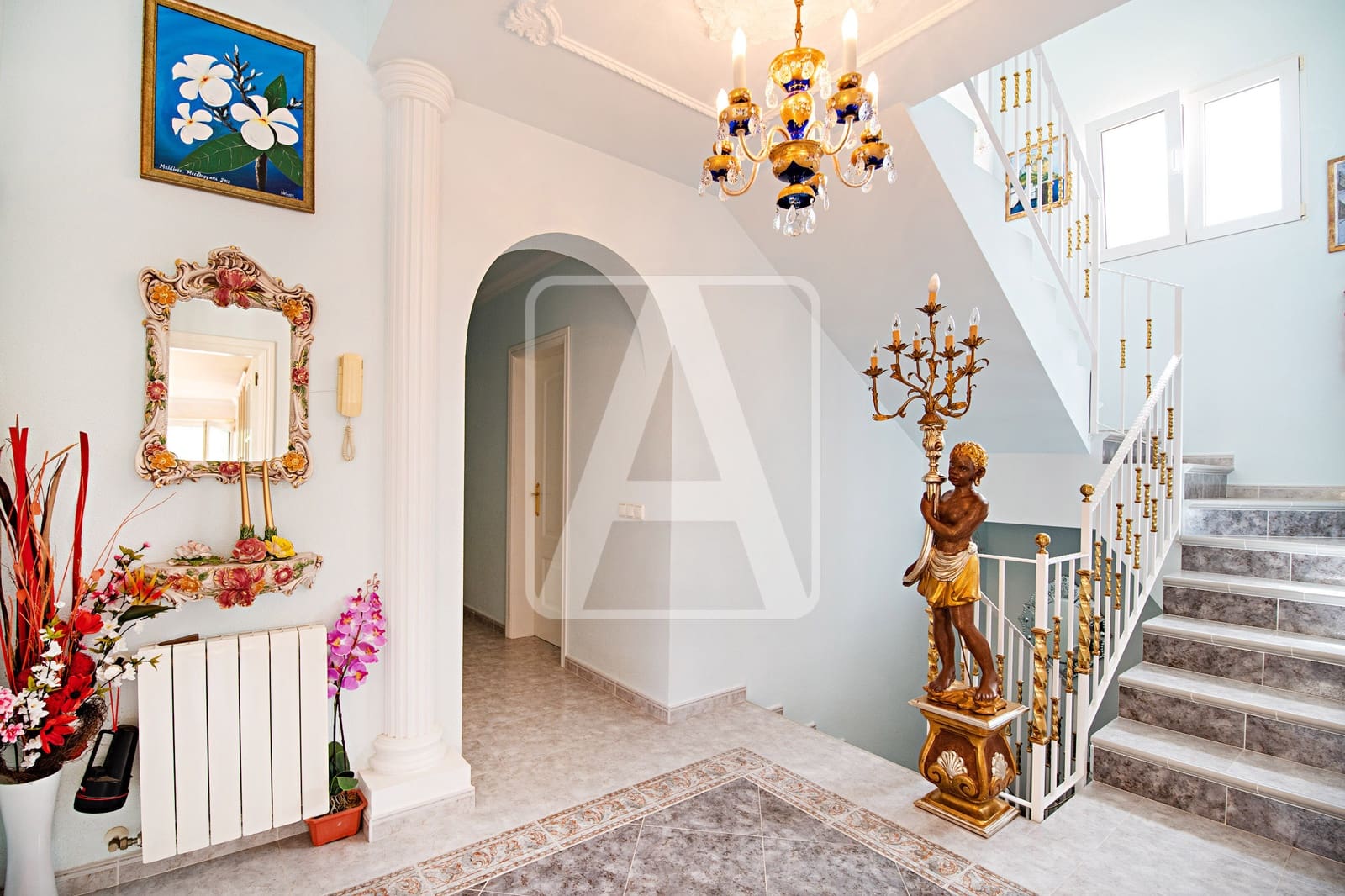 5 bedroom Villa for sale in Calpe / Calp with pool garage - € 1,100,000 (Ref: 10033357)