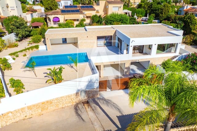 4 makuuhuone Huvila myytävänä paikassa Moraira, Teulada-Moraira mukana uima-altaan 
autotalli - 1 450 000 € (Ref: 10042161)