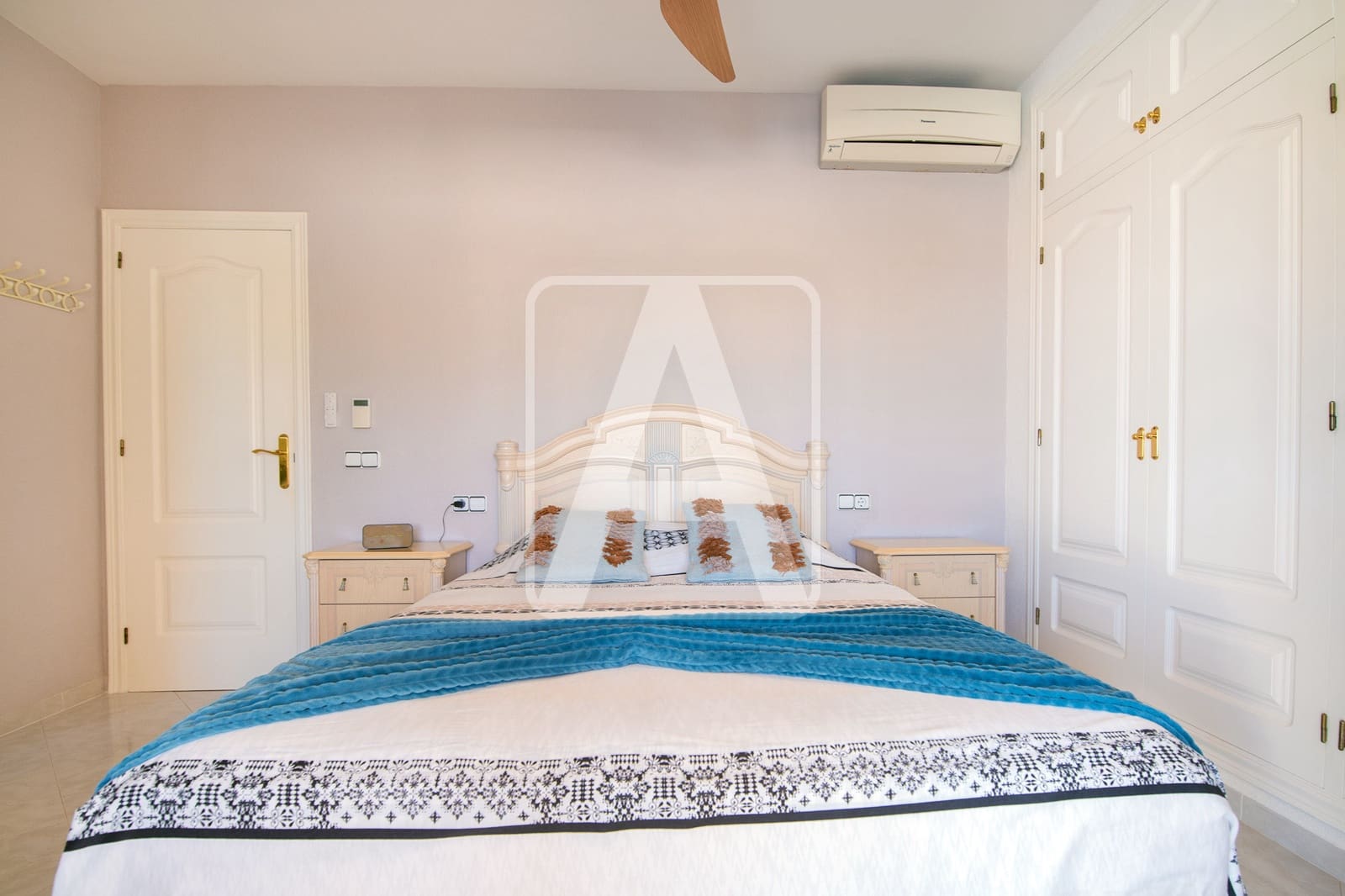 4 chambre Villa/Maison à vendre à Calpe / Calp avec garage - 685 000 € (Ref: 10046238)