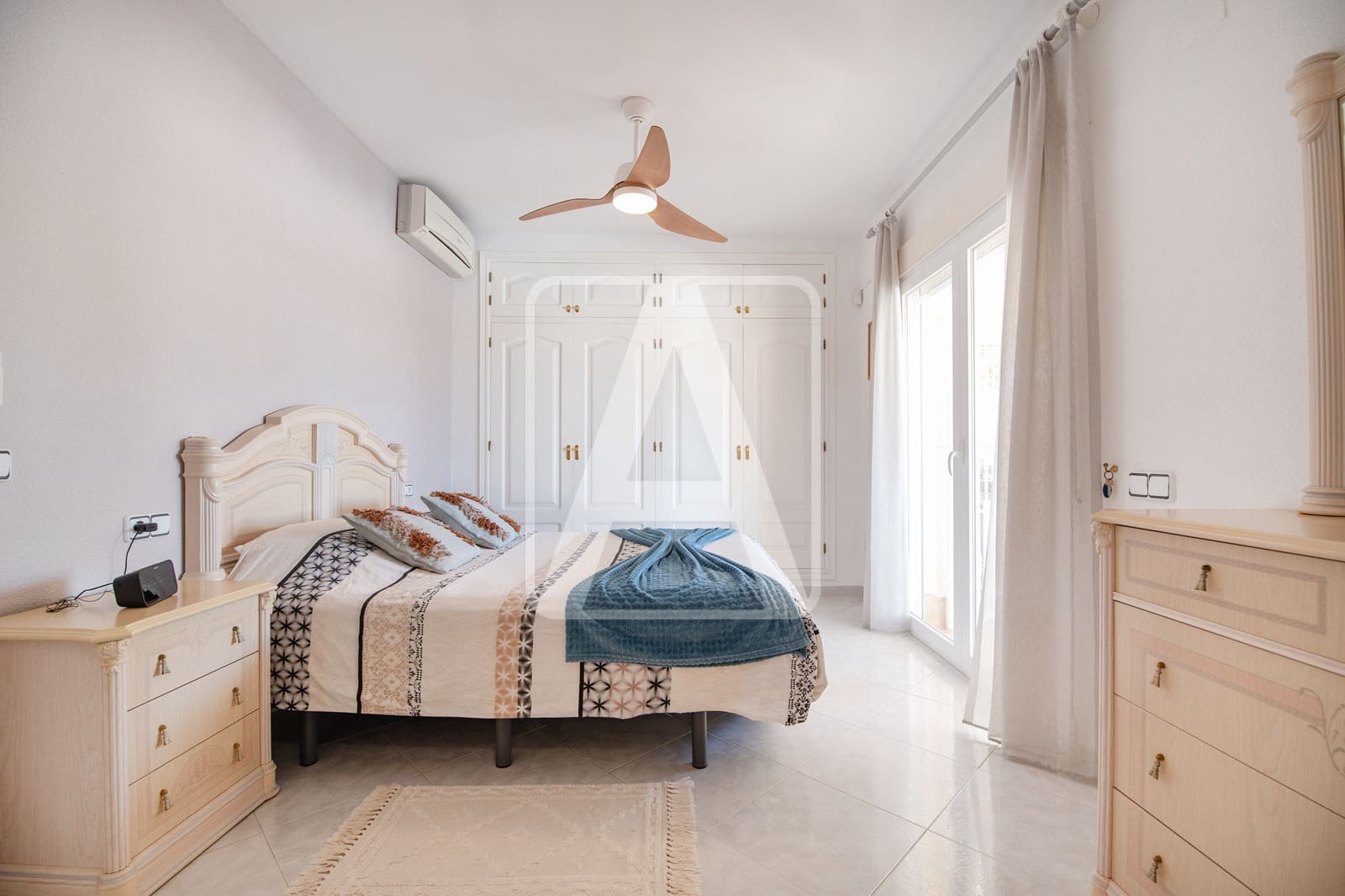 4 chambre Villa/Maison à vendre à Calpe / Calp avec garage - 685 000 € (Ref: 10046238)