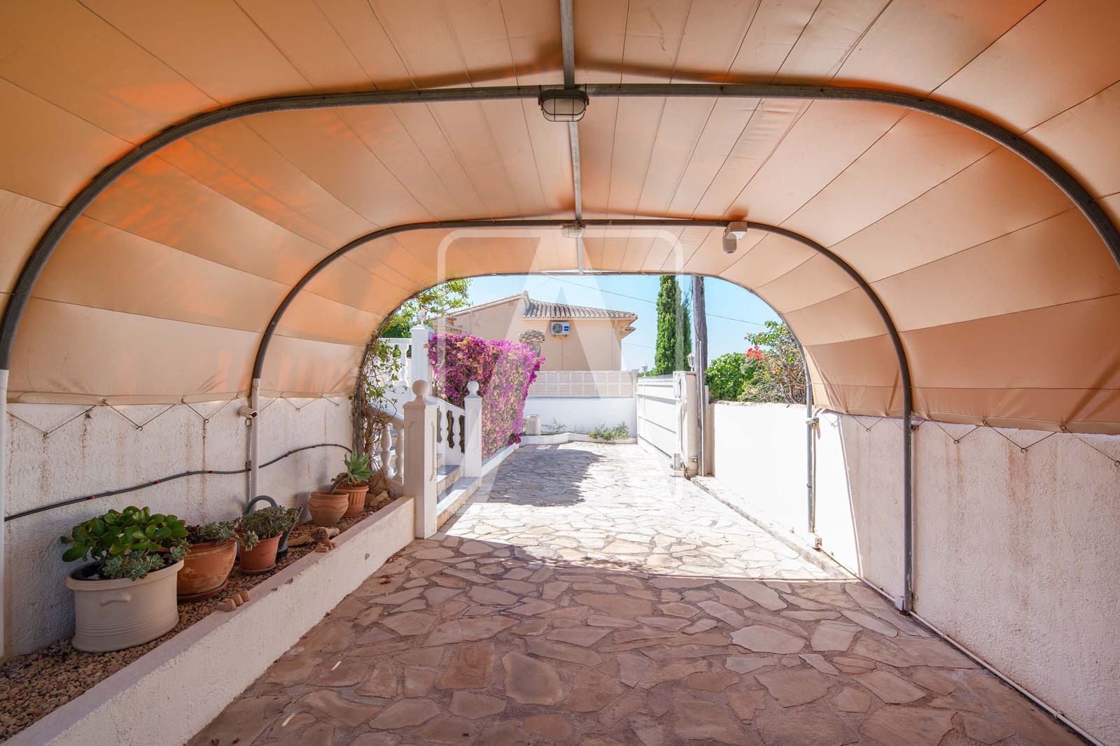 4 chambre Villa/Maison à vendre à Calpe / Calp avec garage - 685 000 € (Ref: 10046238)