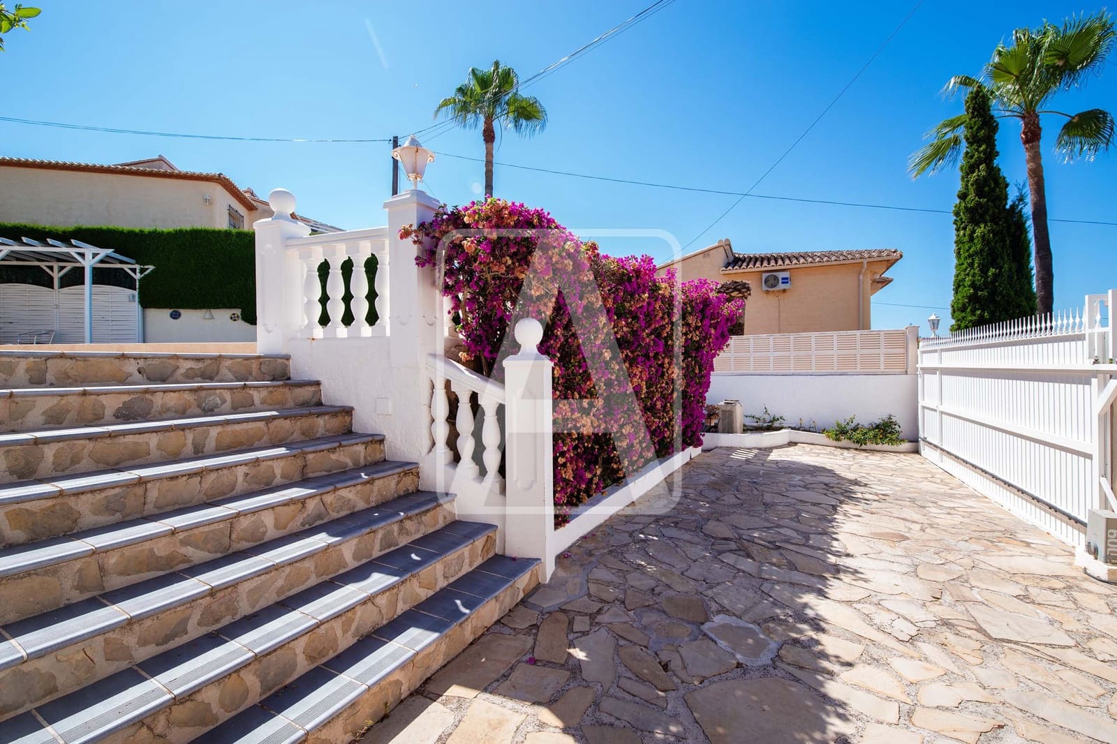 4 chambre Villa/Maison à vendre à Calpe / Calp avec garage - 685 000 € (Ref: 10046238)