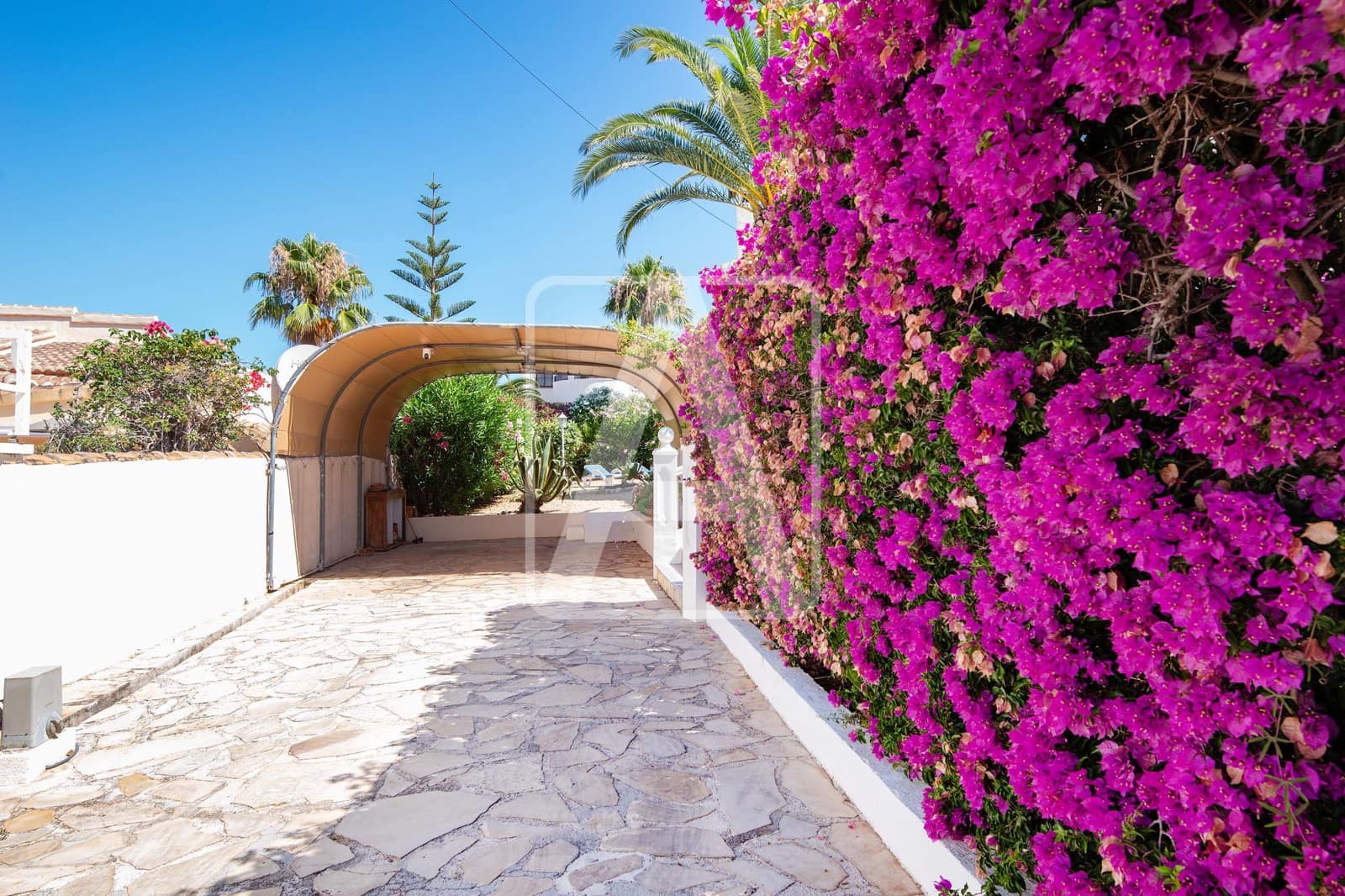 4 chambre Villa/Maison à vendre à Calpe / Calp avec garage - 685 000 € (Ref: 10046238)