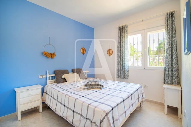4 chambre Villa/Maison à vendre à Calpe / Calp avec garage - 685 000 € (Ref: 10046238)