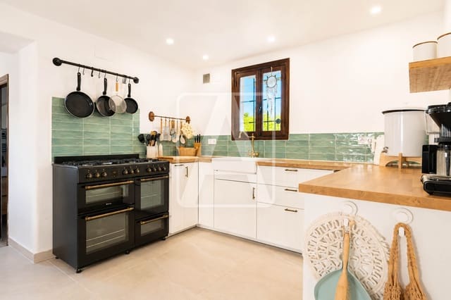 4 chambre Villa/Maison à vendre à Calpe / Calp avec piscine garage - 1 180 000 € (Ref: 10046239)