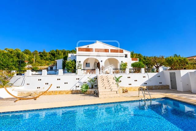 4 chambre Villa/Maison à vendre à Calpe / Calp avec piscine garage - 1 180 000 € (Ref: 10046239)
