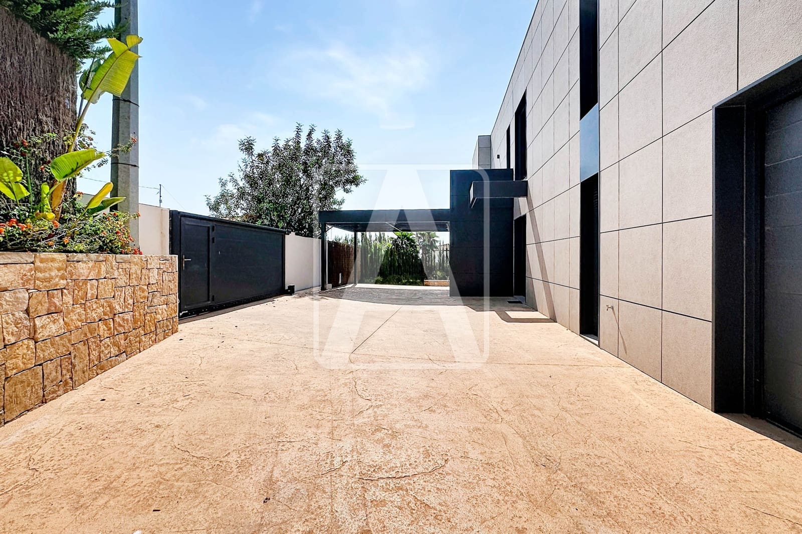 Chalet de 4 habitaciones en Calpe / Calp en venta con piscina garaje - 2.290.000 € (Ref: 10046240)