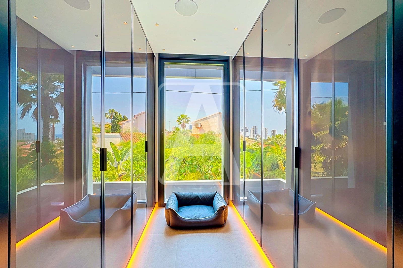 Chalet de 4 habitaciones en Calpe / Calp en venta con piscina garaje - 2.290.000 € (Ref: 10046240)