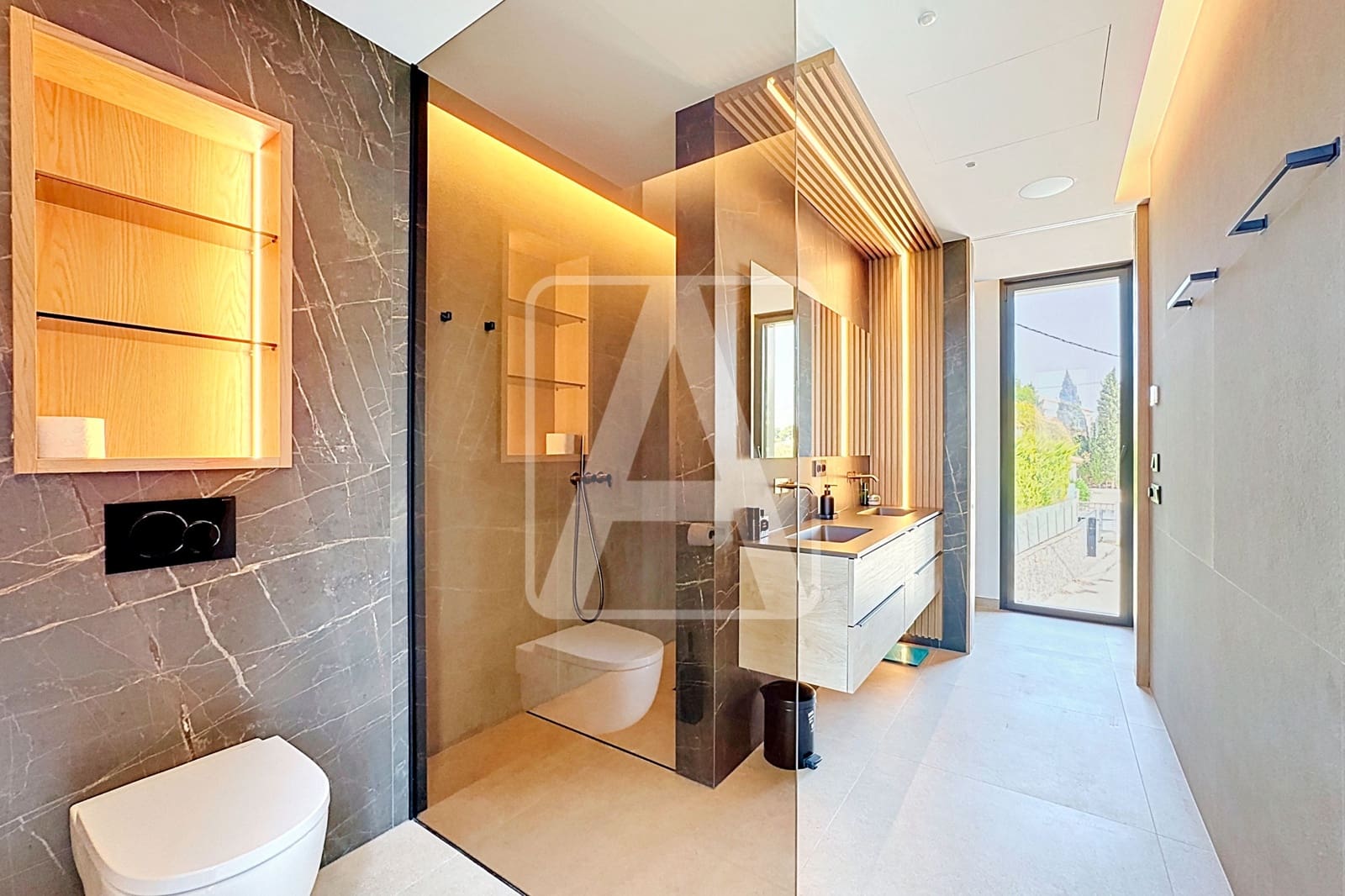 Chalet de 4 habitaciones en Calpe / Calp en venta con piscina garaje - 2.290.000 € (Ref: 10046240)