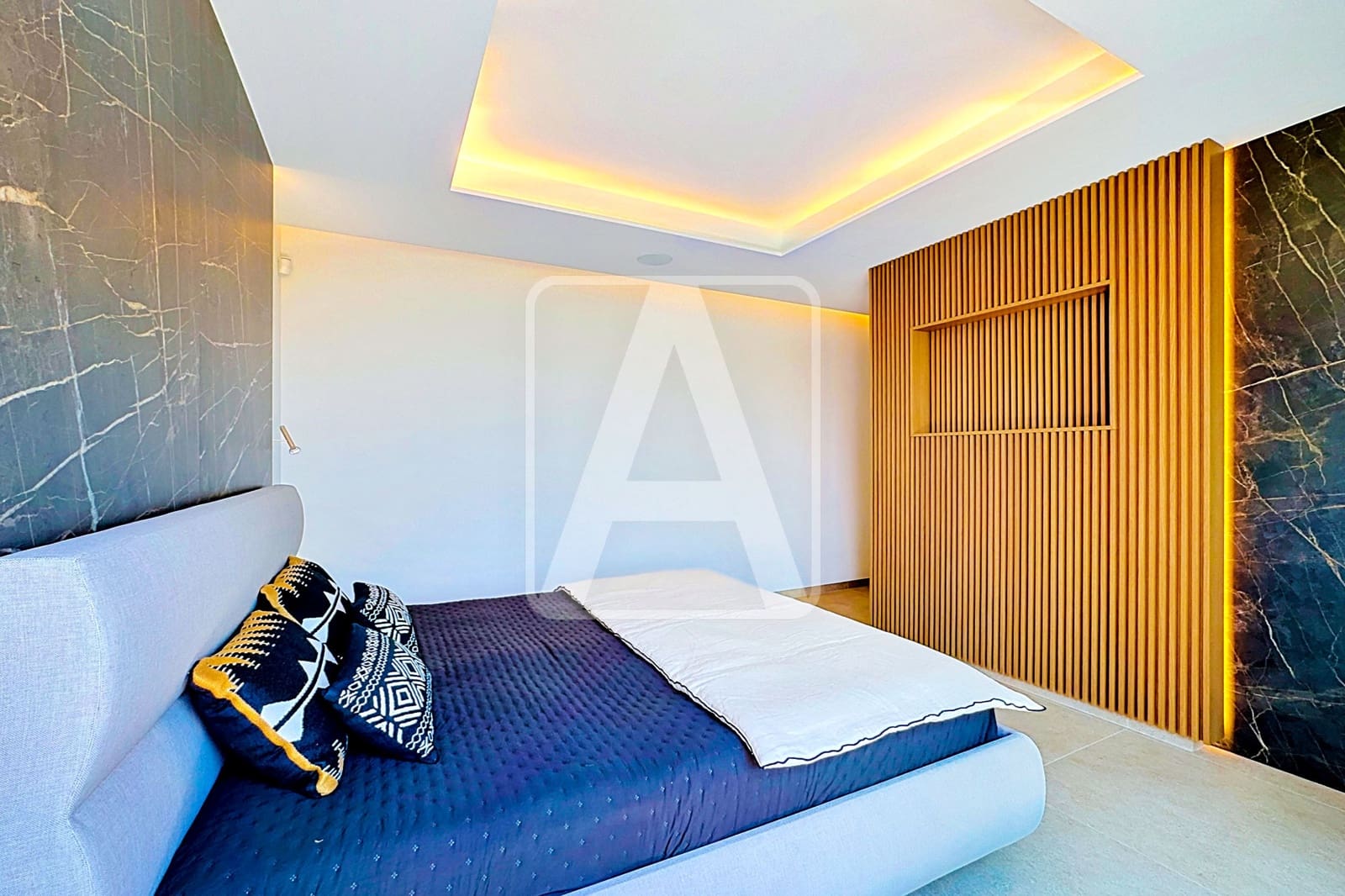 Chalet de 4 habitaciones en Calpe / Calp en venta con piscina garaje - 2.290.000 € (Ref: 10046240)