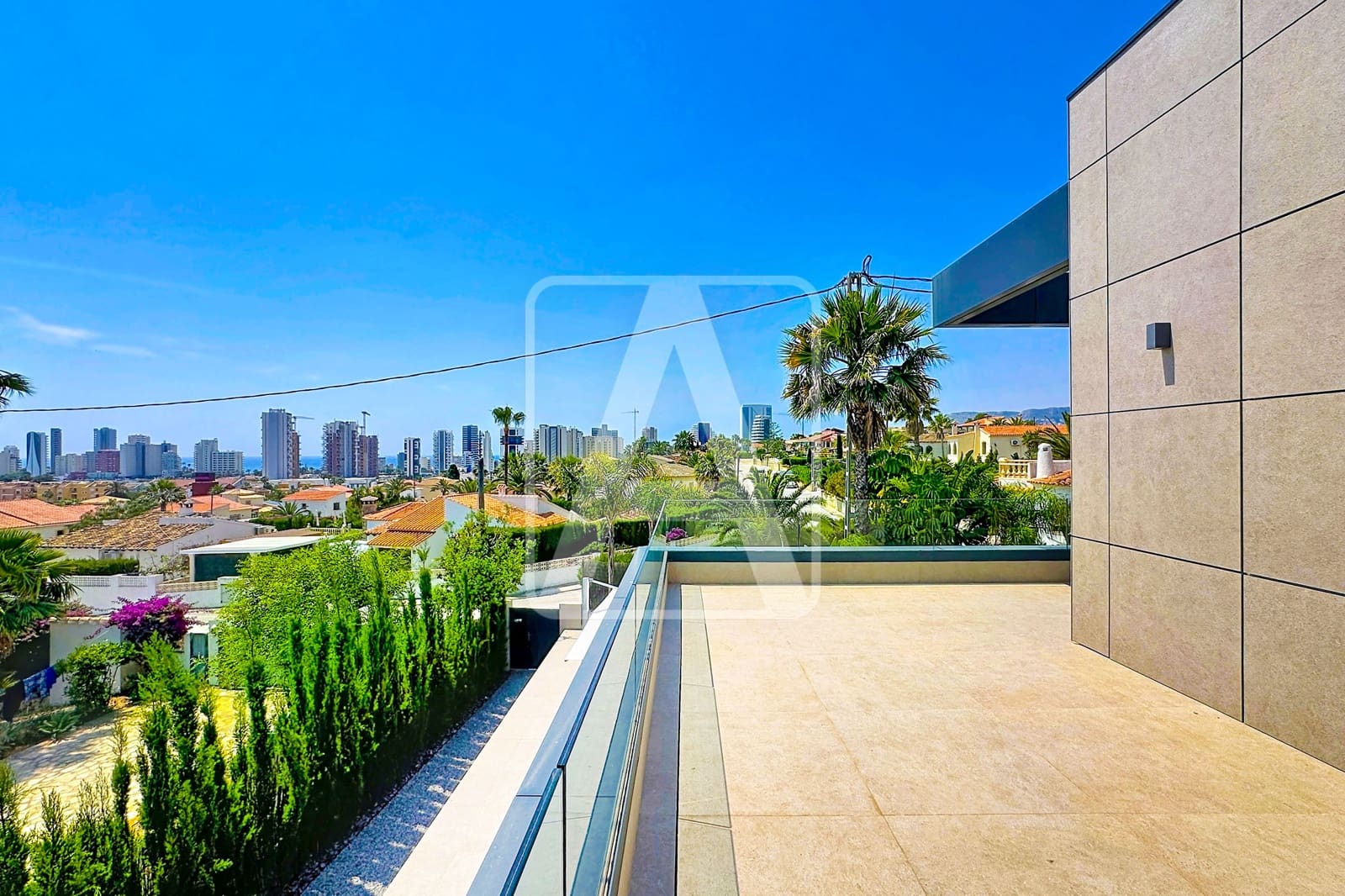 Chalet de 4 habitaciones en Calpe / Calp en venta con piscina garaje - 2.290.000 € (Ref: 10046240)