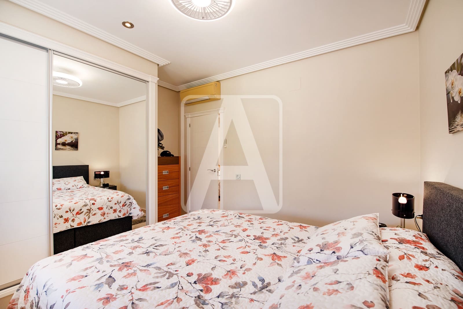 3 chambre Villa/Maison à vendre à Calpe / Calp avec piscine garage - 775 000 € (Ref: 10079864)