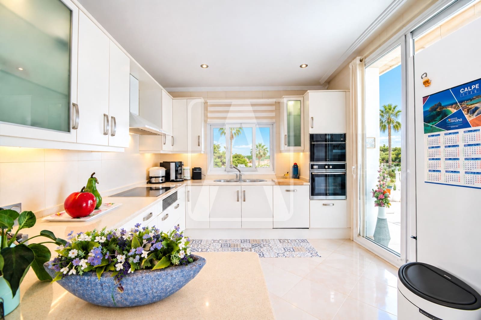 3 chambre Villa/Maison à vendre à Calpe / Calp avec piscine garage - 775 000 € (Ref: 10079864)