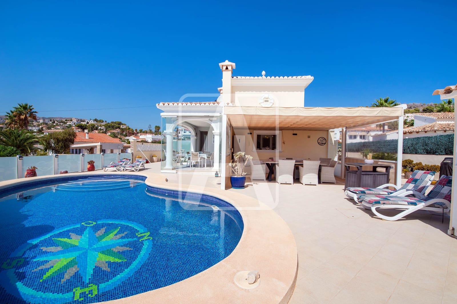 3 chambre Villa/Maison à vendre à Calpe / Calp avec piscine garage - 775 000 € (Ref: 10079864)